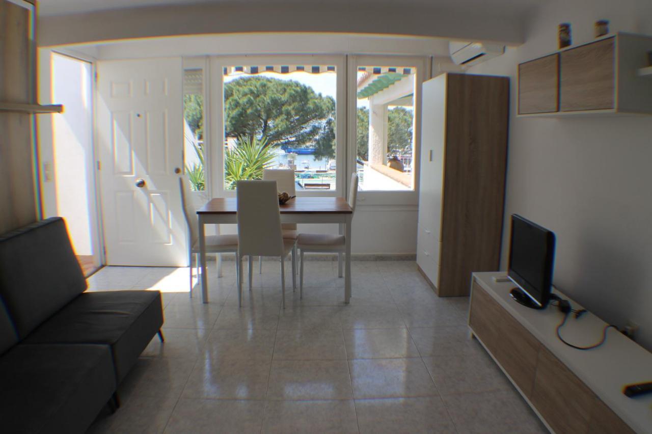 Agi Port De Rosas Apartment Ngoại thất bức ảnh